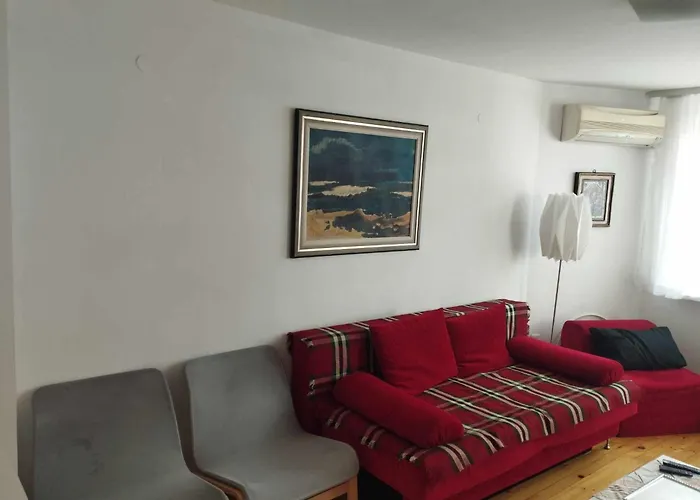 Flora Beach Apartaments