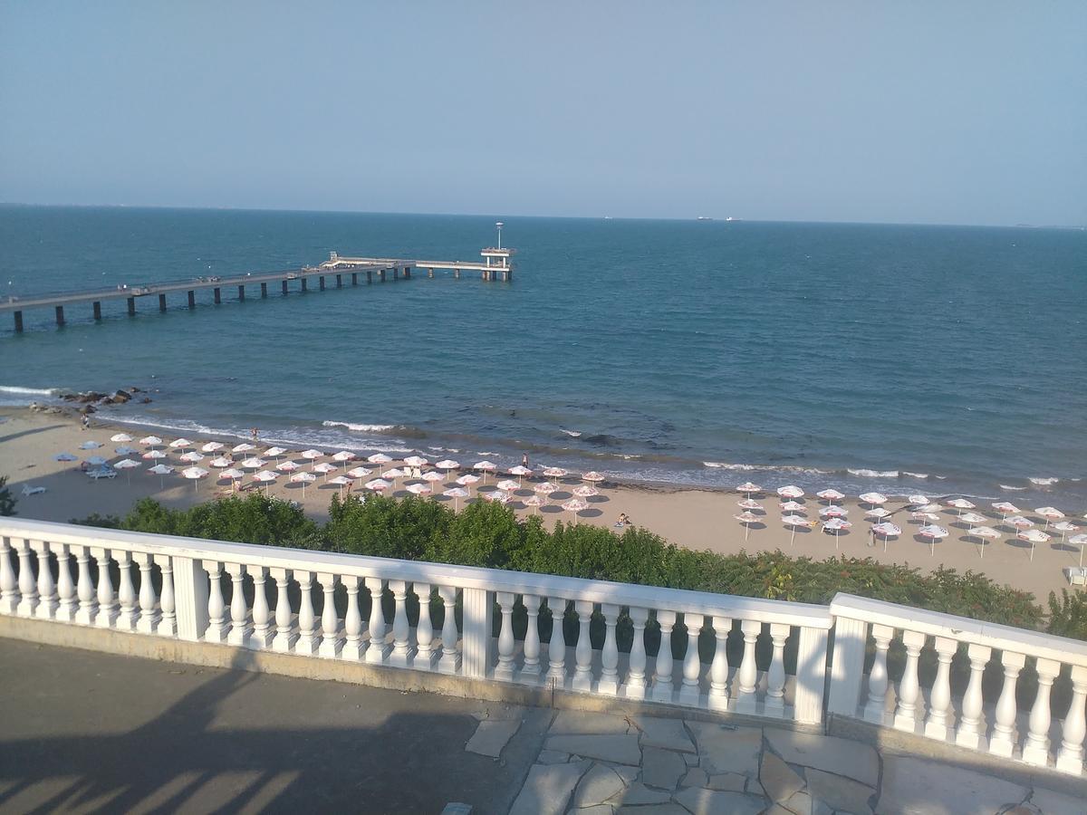 Flora Бургас