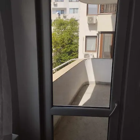Flora Beach Apartaments Burgas Exterior photo