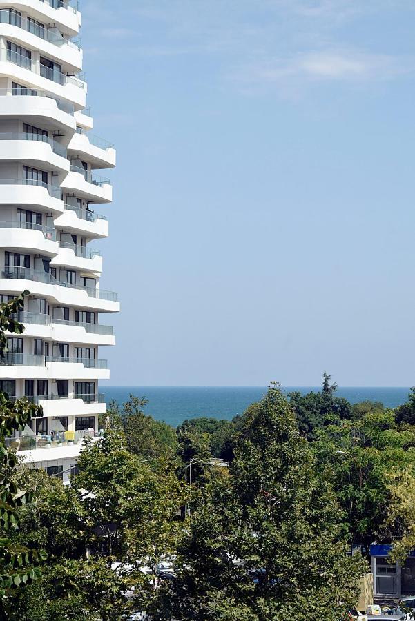 Flora Apartment Burgas